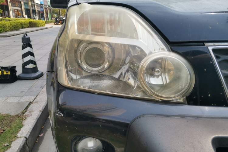 Used Nissan X-Trail 2010 2.5L CVT Luxury Edition 4WD
