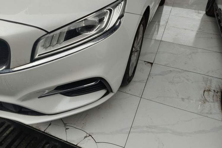 Used Geely Auto Emgrand GT 2020 1.5T MHEV Yaoxiang Edition
