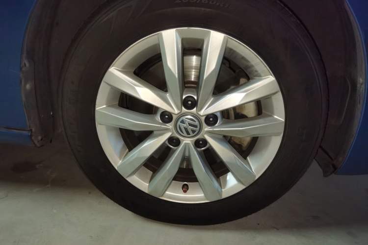 Used Volkswagen Touran 2018 Volkswagen Touran L 280TSI DSG Comfort Edition 7 Seats China VI Standard