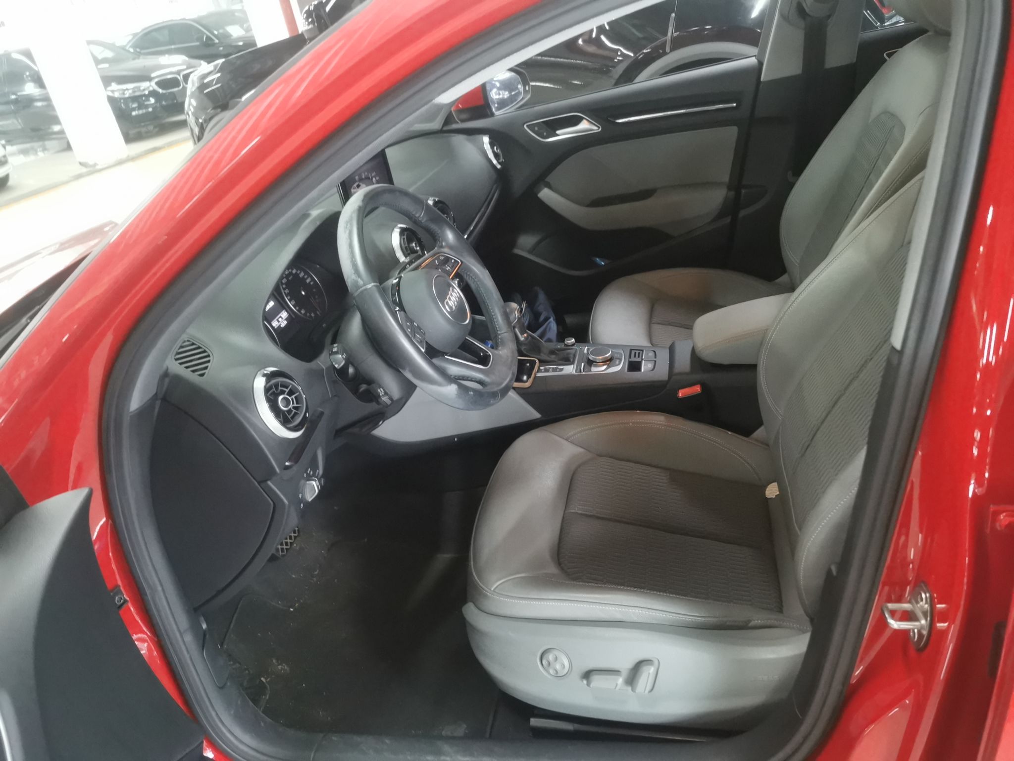 Interior delantero