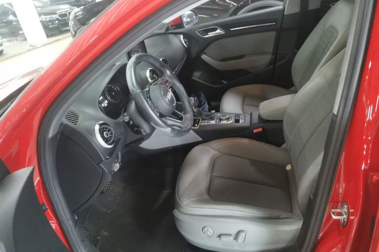 Used Audi A3 2020 Limousine 35 TFSI Fashion Edition China VI Emission Standard
