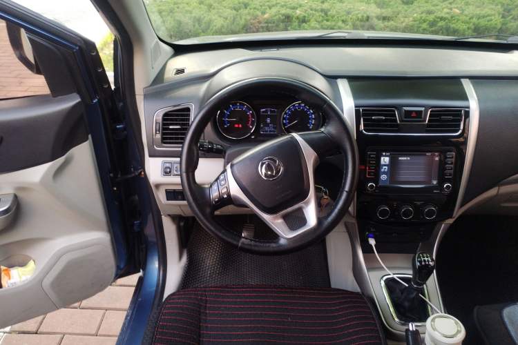 Used FORTHING S500 2016 1.6L Manual Luxury Edition