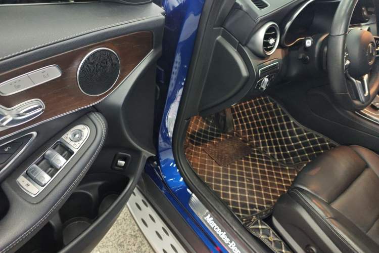 Used Mercedes-Benz GLC 2021 GLC 260 L 4MATIC Luxury Model Driver Seat