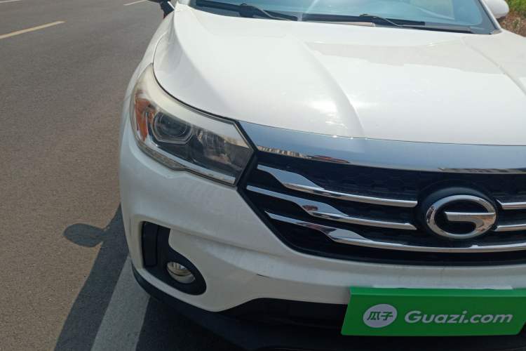 Used GAC Trumpchi GS4 2015 200T Manual Elite Edition Right Front Headlight