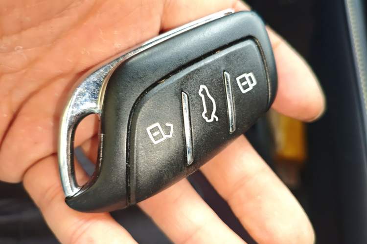 Used Roewe i6 MAX 2020 300TGI Automatic "Swell Cool Smart Drive" Edition Vehicle Key