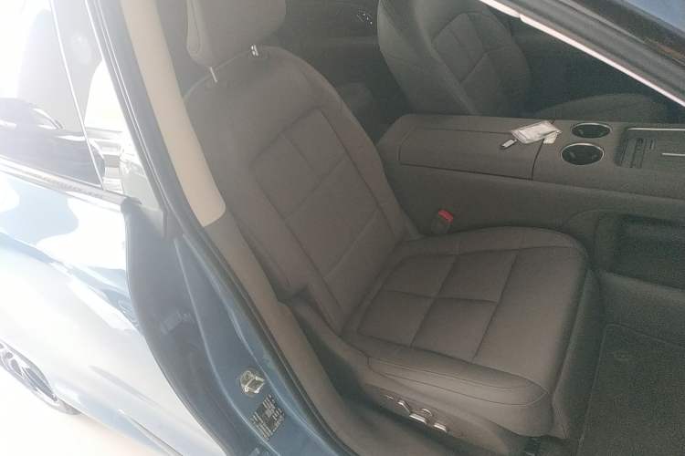 Used IM LS6 2026 Model Pure Electric Ultra Right Front Seat