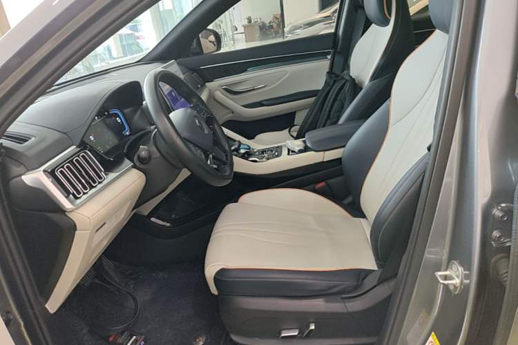 Used BYD Song PLUS New Energy 2021 DM-i 110KM Flagship Model
