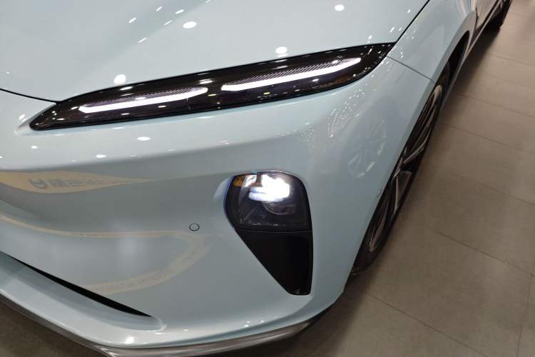 Used Nio ET5T 2024 75kWh Touring Left Front Headlight