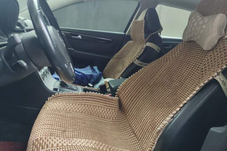 Used Volkswagen Magotan 2013 2.0 TSI Luxury Model Left Front Seat