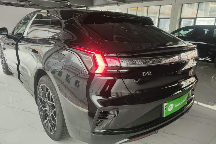 Used Zeekr 001 2026 Model 103° Rear-Drive Max Version Rear Left 45 Deg