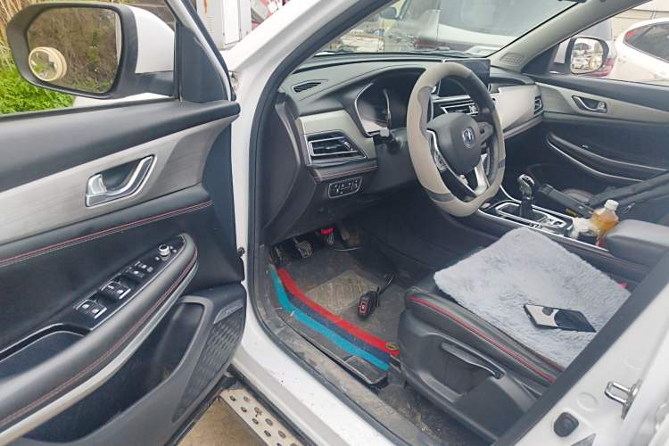 Used CHANGAN CS75 2018 280T Manual Elite Version China V Standard