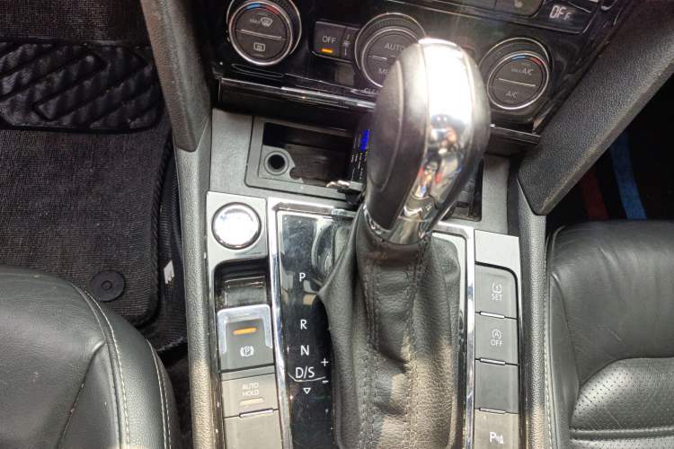 Used Volkswagen Lamando 2017 280TSI DSG Luxury Edition
