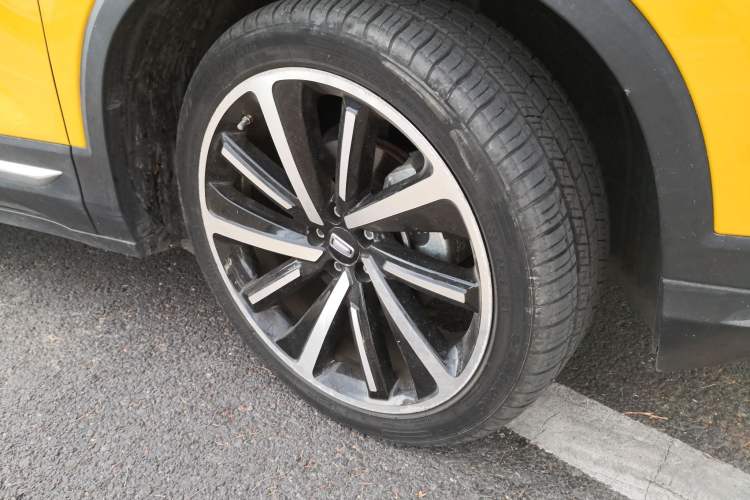 Used Bestune T77 2019 230 TID Automatic Prestige Version China VI
