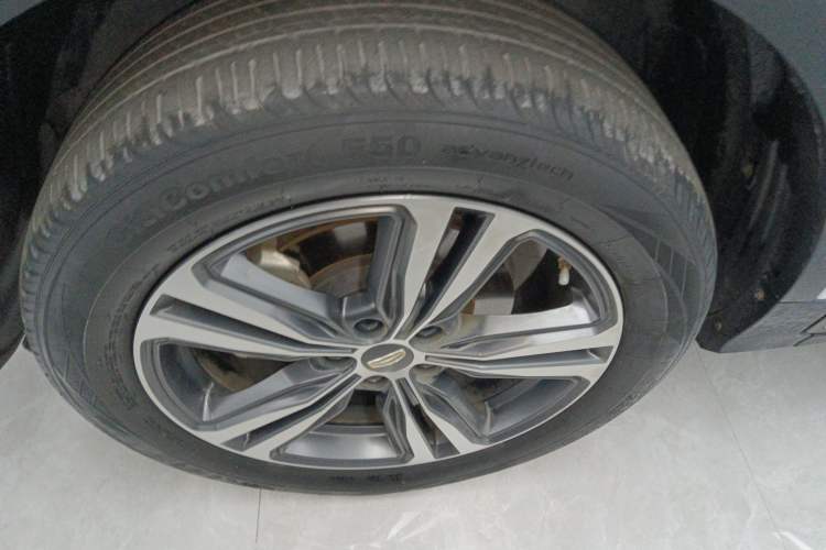 Used Geely Auto Emgrand X7 Sport 2022 1.8TD DCT Zhiya Trim Left Front Wheel Hub