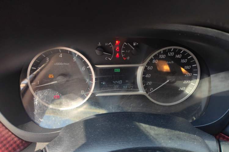 Used Nissan Lannia 2016 1.6L CVT Smart Cool Edition Instrument Cluster