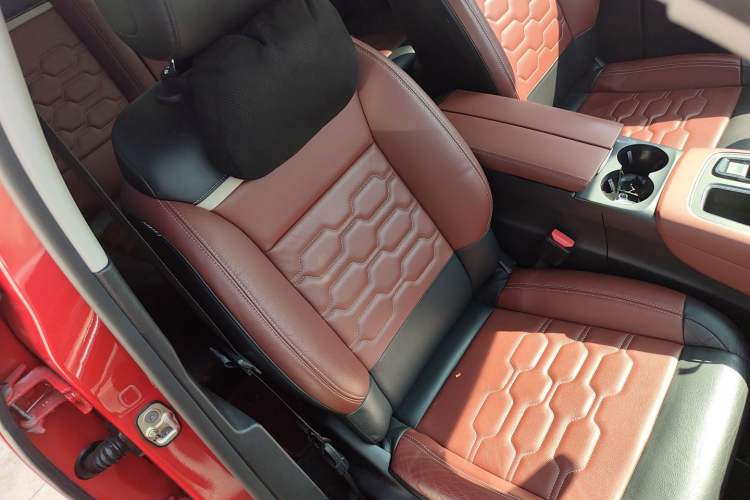 Used Citroen C5 AIRCROSS 2017 380THP Luxury Model Right Front Seat