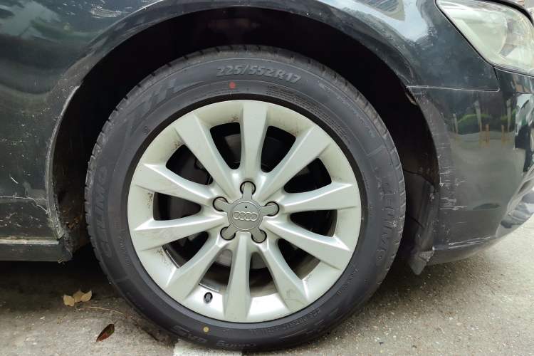 Used Audi A6L 2012 TFSI Standard Model Right Front Wheel Hub