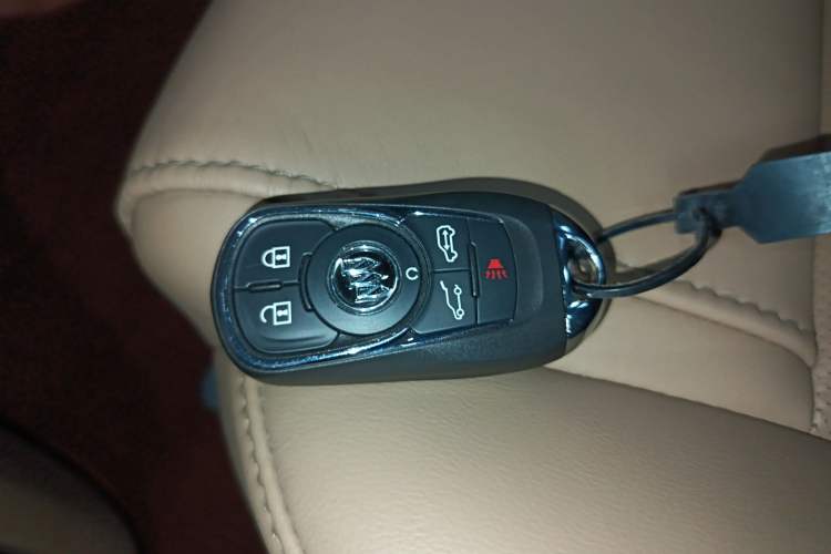 Used Buick GL8 2017 ES 28T Luxury Model China V Standard