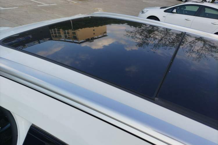 Used Wey VV6 2021 2.0T Two-Wheel Drive Smart Plus