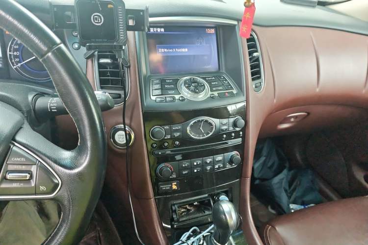 Used Infiniti QX50 2015 2.5L Enjoyment Edition