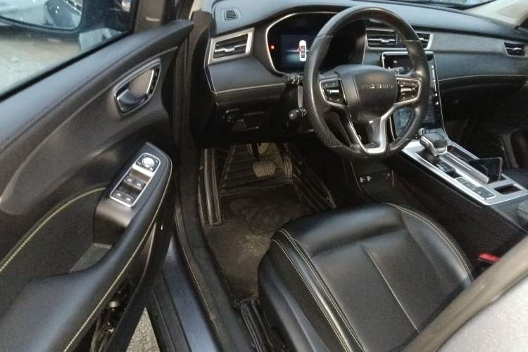 Used Roewe RX5 2020 PLUS 300TGI Automatic Ali National Trend Flagship Edition