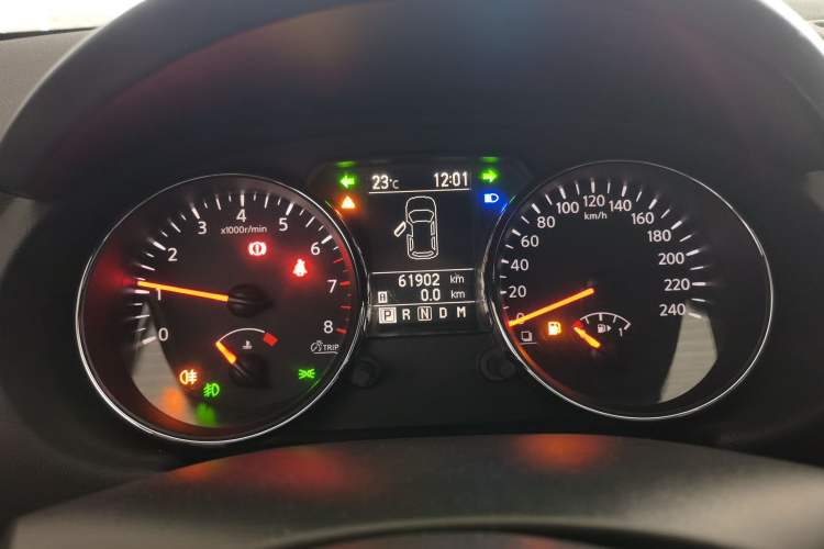 Used Nissan Qashqai 2012 2.0 XL Fire CVT 2WD Instrument Cluster