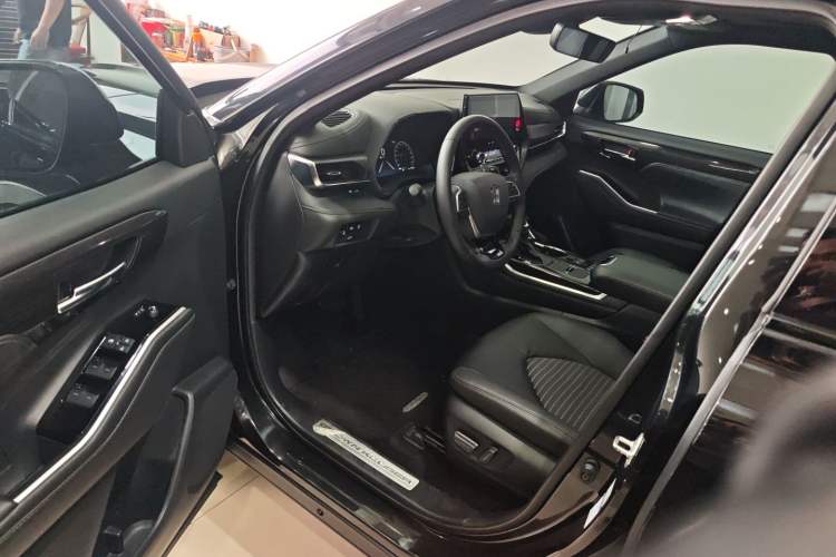 Used Toyota Crown Kluger 2021 2.5L HEV Four-Wheel Drive Premium Edition Driver Seat