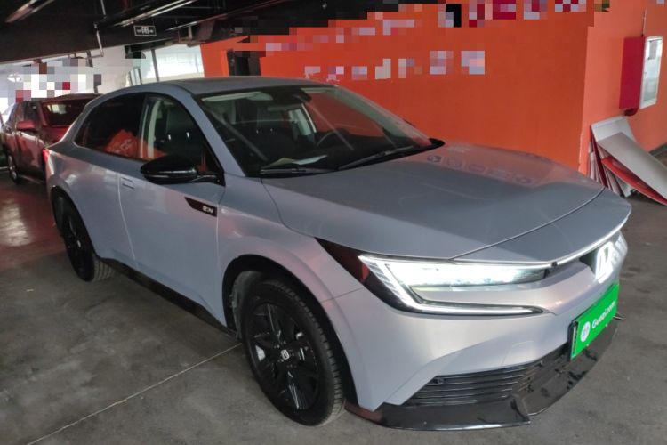 Used Honda e:NP2 2024 Advanced Edition Front Right 45 Deg