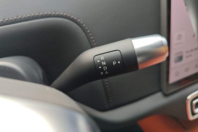 Used Li Auto L8 2024 Pro Model