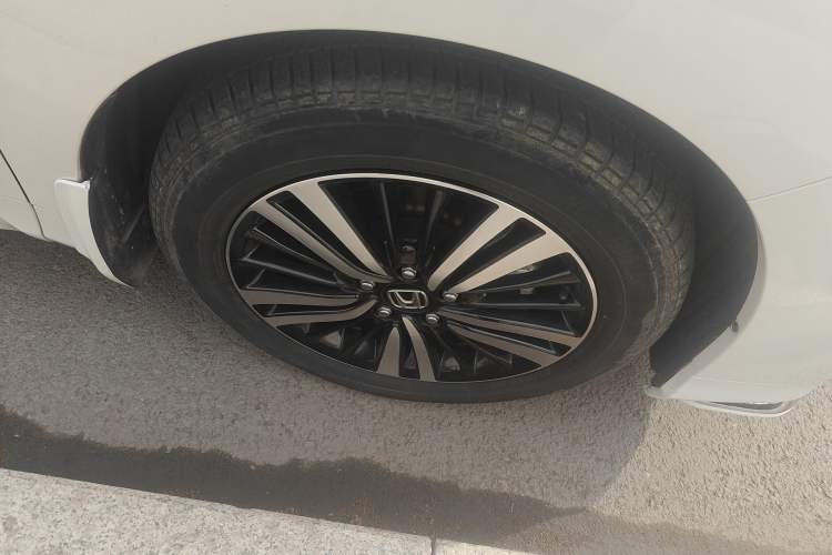 Used Honda Odyssey 2019 2.0L Rui·Smart Edition Right Front Wheel Hub