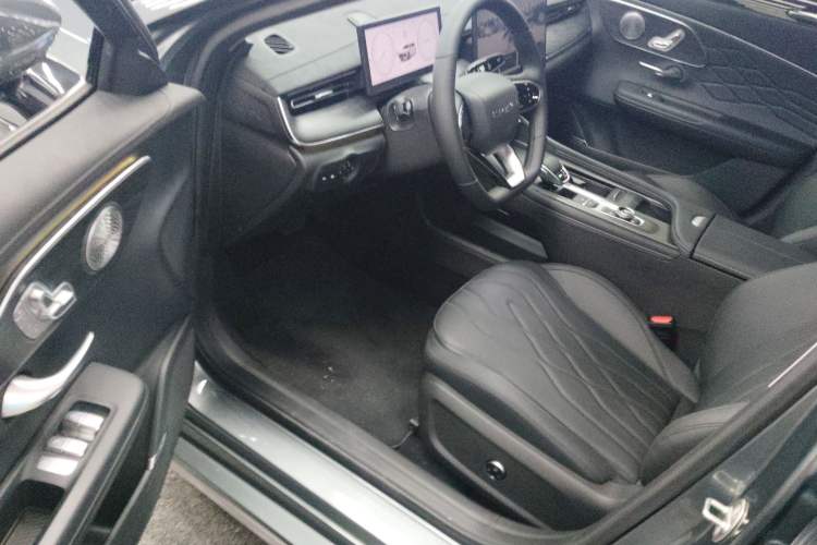 Used Chery Arrizo 8 PRO 2025 Pro 1.6T Luxury Model