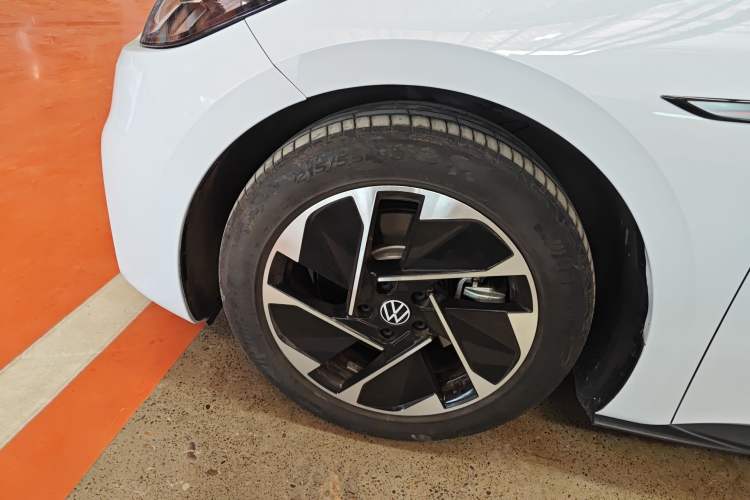 Used Volkswagen ID.3 2023 Upgraded Model Pure Intelligent Enjoyment Version Exterior 4