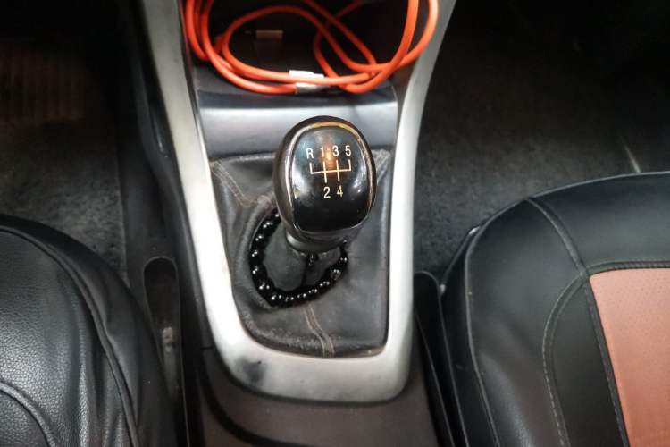 Used Baojun 630 2013 1.5L manual Comfort trim
