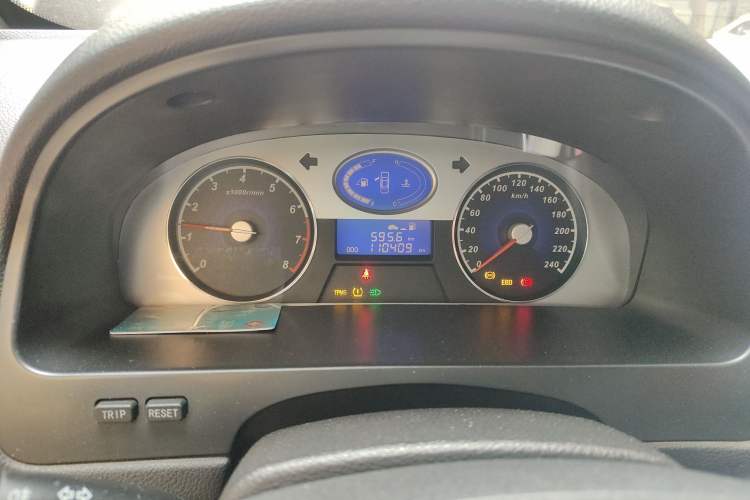 Used Geely Auto Classic Emgrand 2012 Sedan 1.8L Manual ESC Version