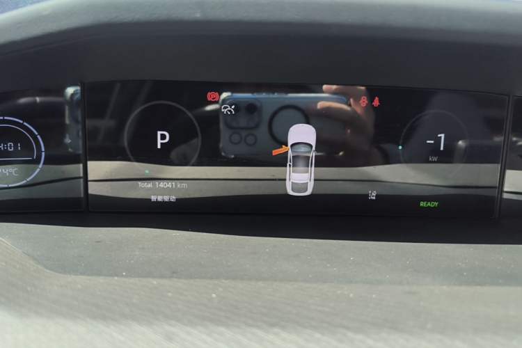 Used CHANGAN UNI-V iDD 2024 Blue Whale Smart Electric iDD 136km ZhiKu Model