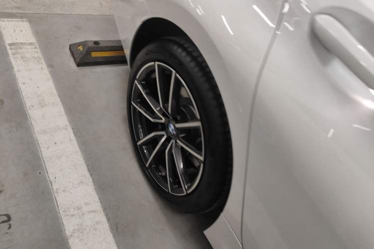 Used BMW 3 Series 2025 325Li M Sport Package