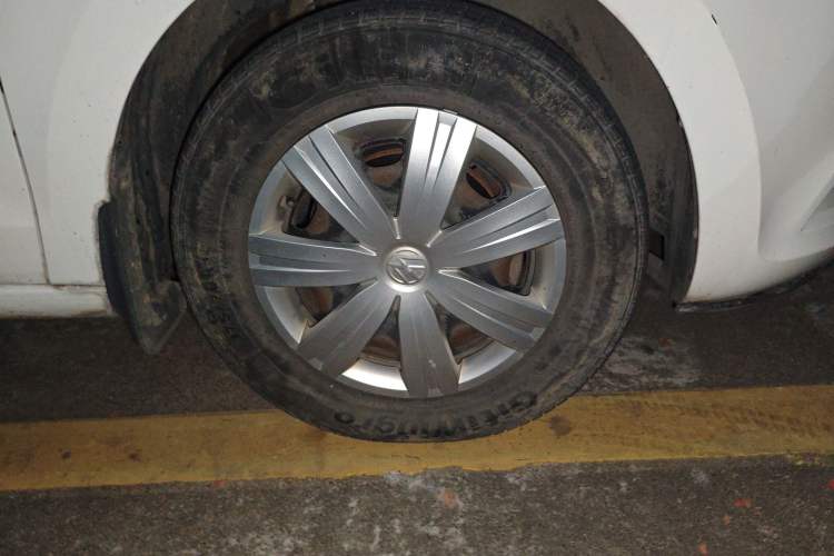 Used Volkswagen Jetta 2015 Value Edition 1.6L Automatic Fashion Version
