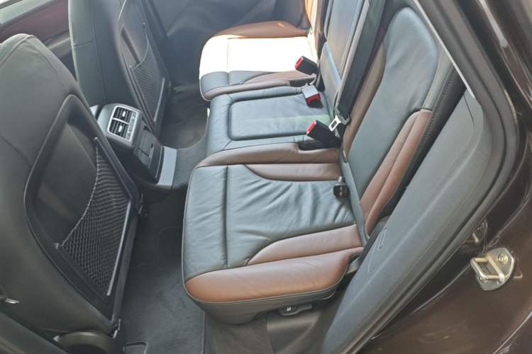 Used Audi Q5 2017 Plus 40 TFSI Technology Model
