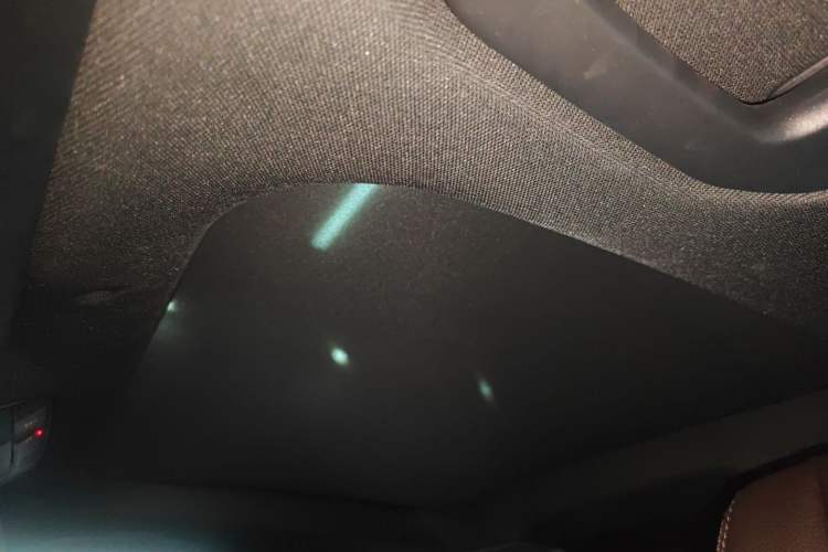 Used Mercedes-Benz GLC 2021 GLC 260 L 4MATIC Dynamic Edition Headliner