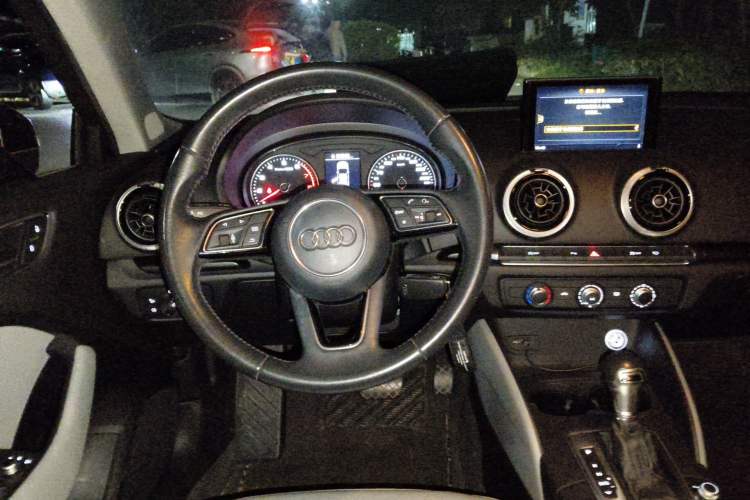 Used Audi A3 2018 30th Anniversary Edition Sportback 35 TFSI Fashion Model