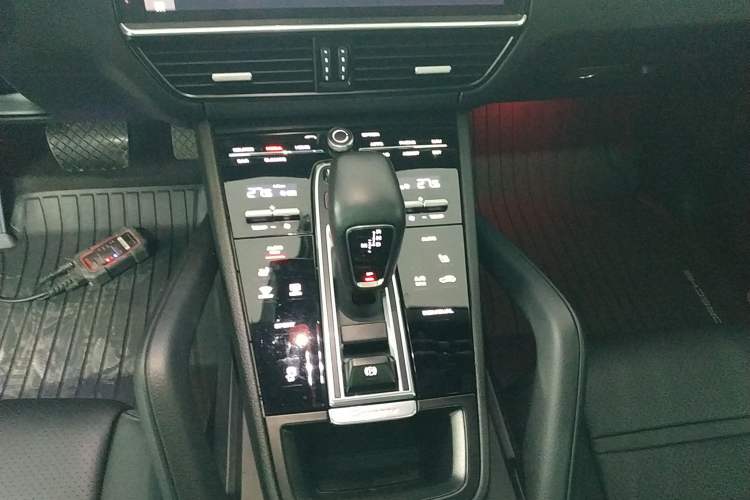 Used Porsche Cayenne 2021 3.0T U.S. specification