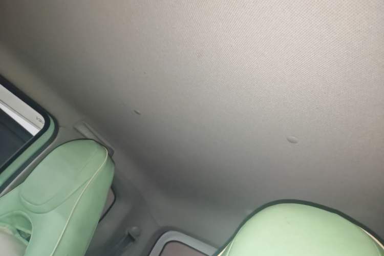 Used Wuling Hongguang MINIEV 2022 Macaron Premium Model – Lithium Iron Phosphate