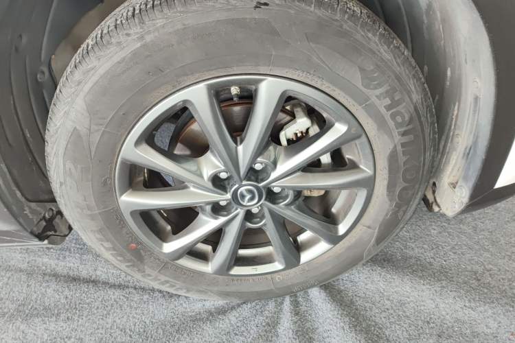 Used Mazda CX-4 2020 2.0L Automatic Two-Wheel Drive Blue Sky Dynamic Edition Right Front Wheel Hub
