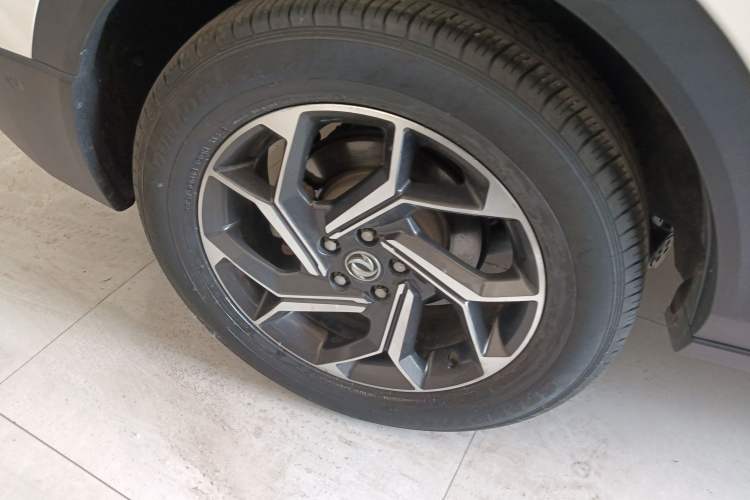 Used Dongfeng Aeolus AX7 2019 1.6T Automatic AI Navigation Model China V Standard
