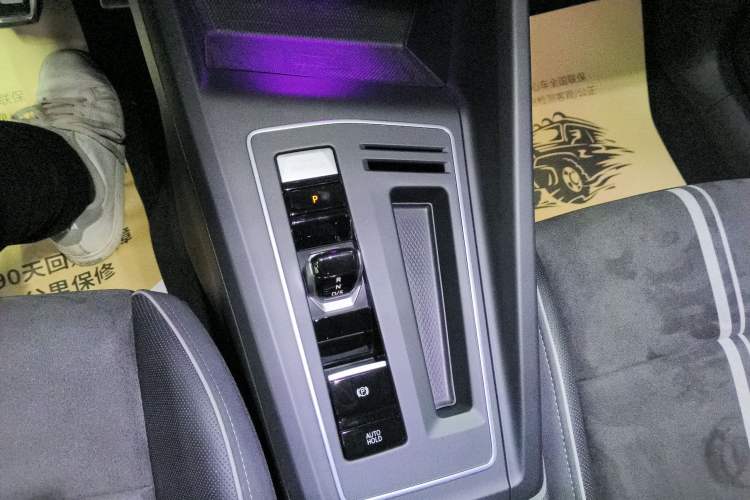 Used Volkswagen Golf 2023 280TSI DSG R-Line Lite
