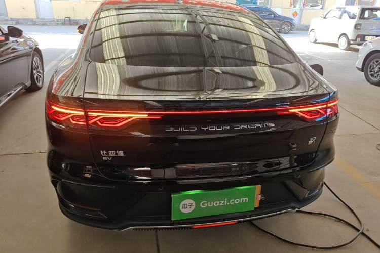 Used BYD Han 2023 EV Champion Edition 506KM Front-Wheel-Drive Premium Model
