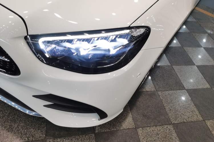 Used Mercedes-Benz E-Class 2021 E 260 Coupe