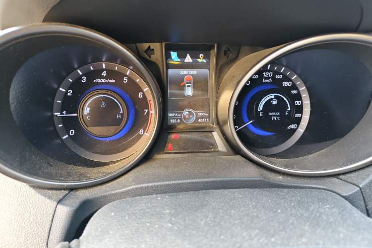 Used Changan CS75 2014 2.0L Manual Luxury Version China IV Standard
