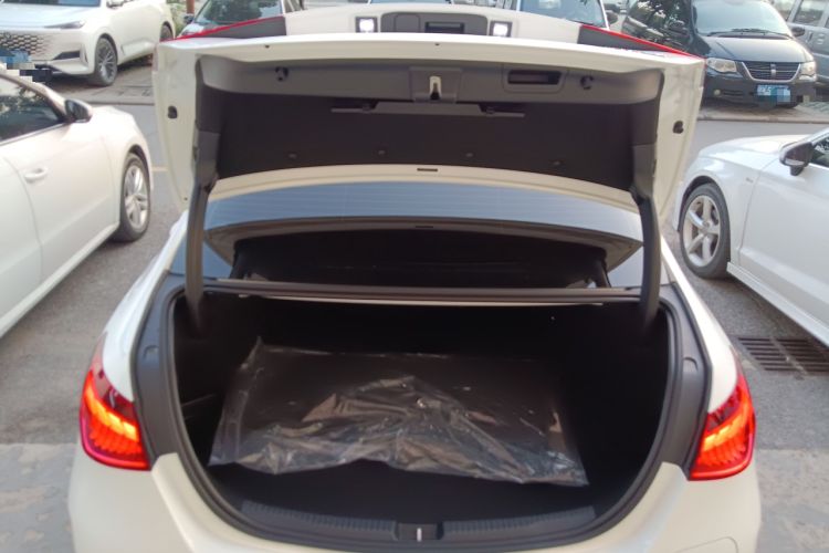 Used Mercedes-Benz C-Class New Energy 2024 Revised Version C 350 eL