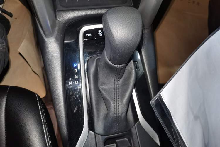 Used Toyota FRONTLANDER 2023 2.0L CVT Leading Edition
